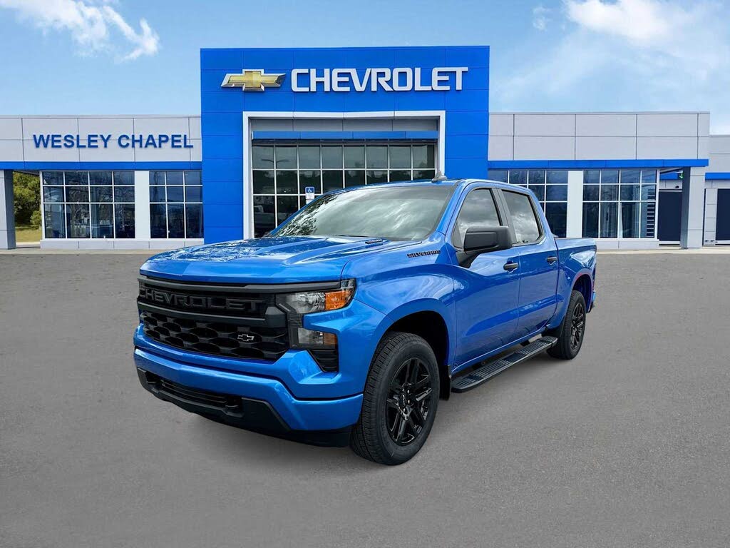2026 Chevrolet Silverado 1500 Custom Crew Cab RWD