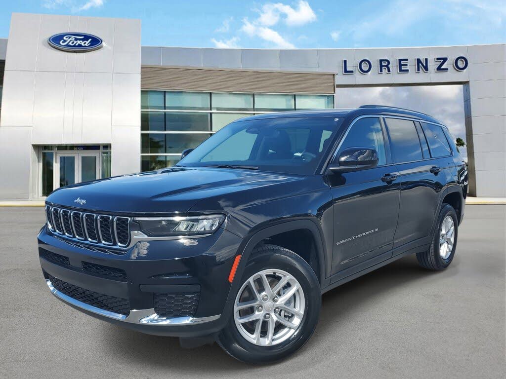 2023 Jeep Grand Cherokee L Laredo 4WD