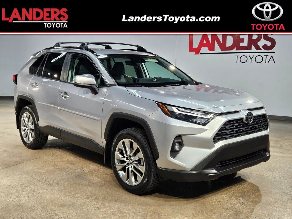 2023 Toyota RAV4 XLE Premium FWD