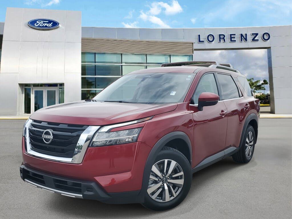 2024 Nissan Pathfinder SL FWD