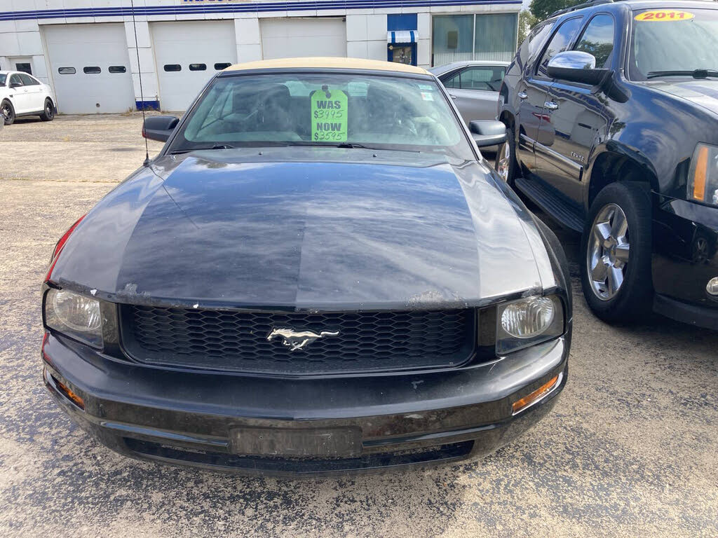 2008 Ford Mustang V6 Deluxe Convertible RWD