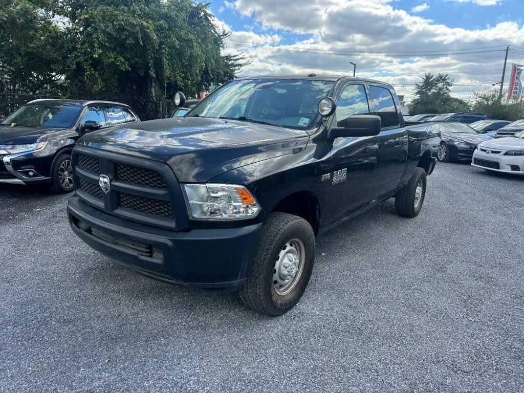 2017 RAM 2500 Tradesman Crew Cab 4WD
