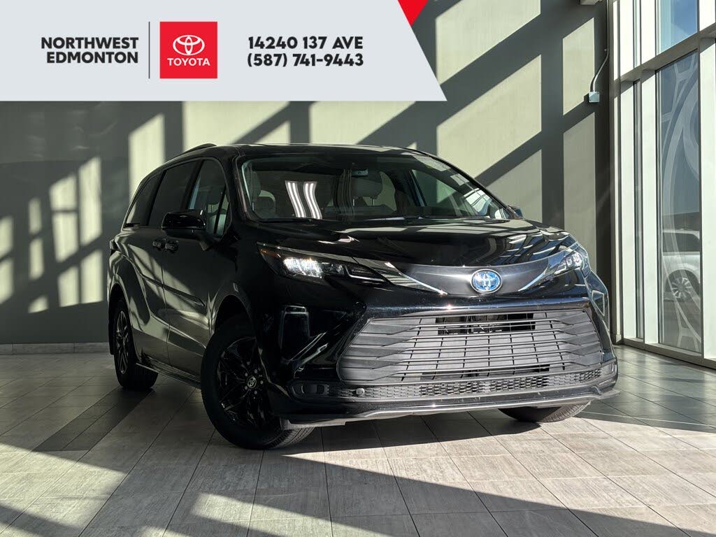 2025 Toyota Sienna XLE 8-Passenger FWD