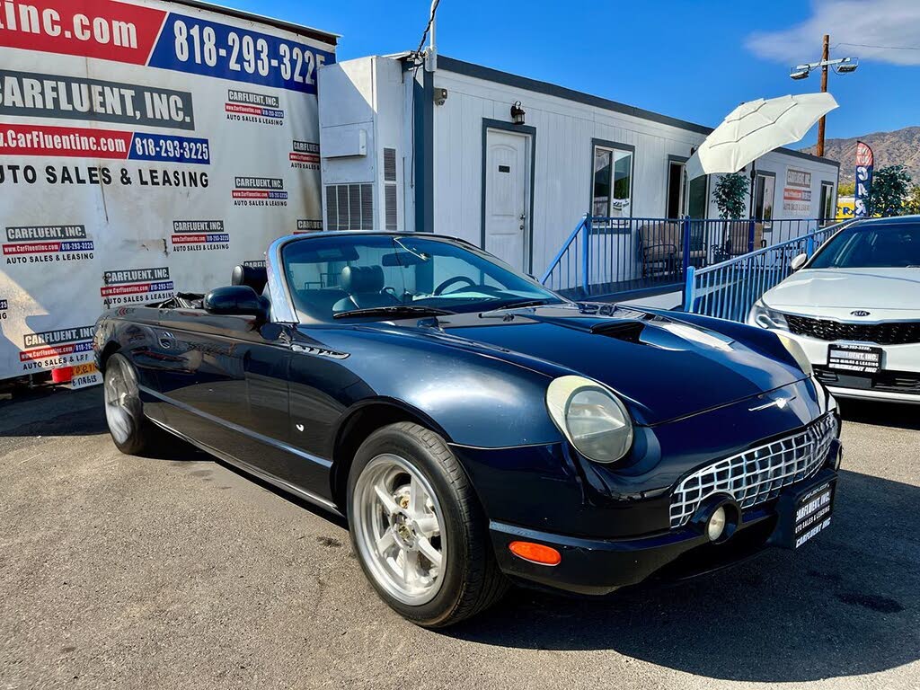 2004 Ford Thunderbird Deluxe RWD