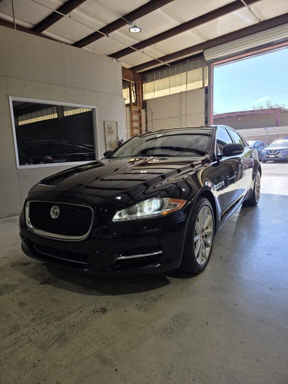 2013 Jaguar XJ-Series XJ Base RWD