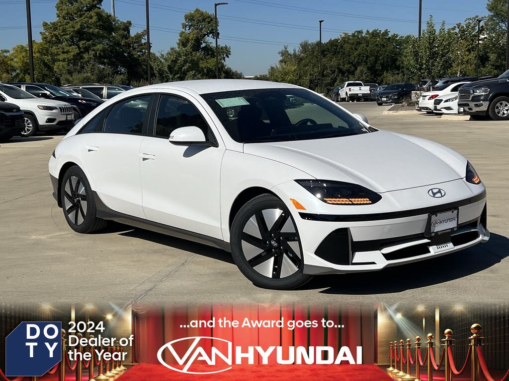 2025 Hyundai Ioniq 6 SE RWD