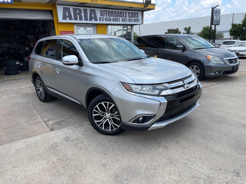 2018 Mitsubishi Outlander SE FWD