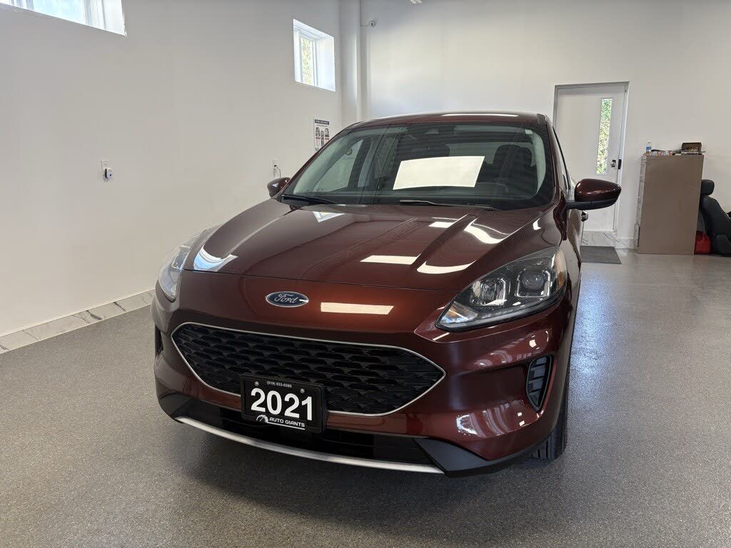 Ford Escape SE FWD 2021