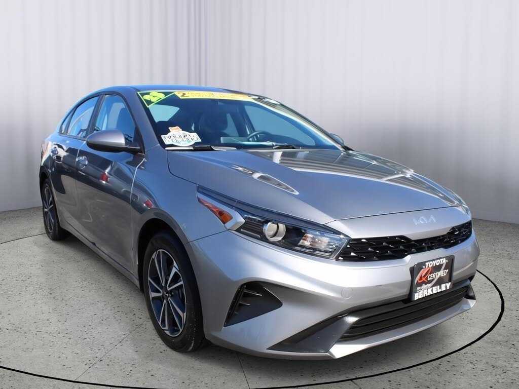 2023 Kia Forte LXS FWD