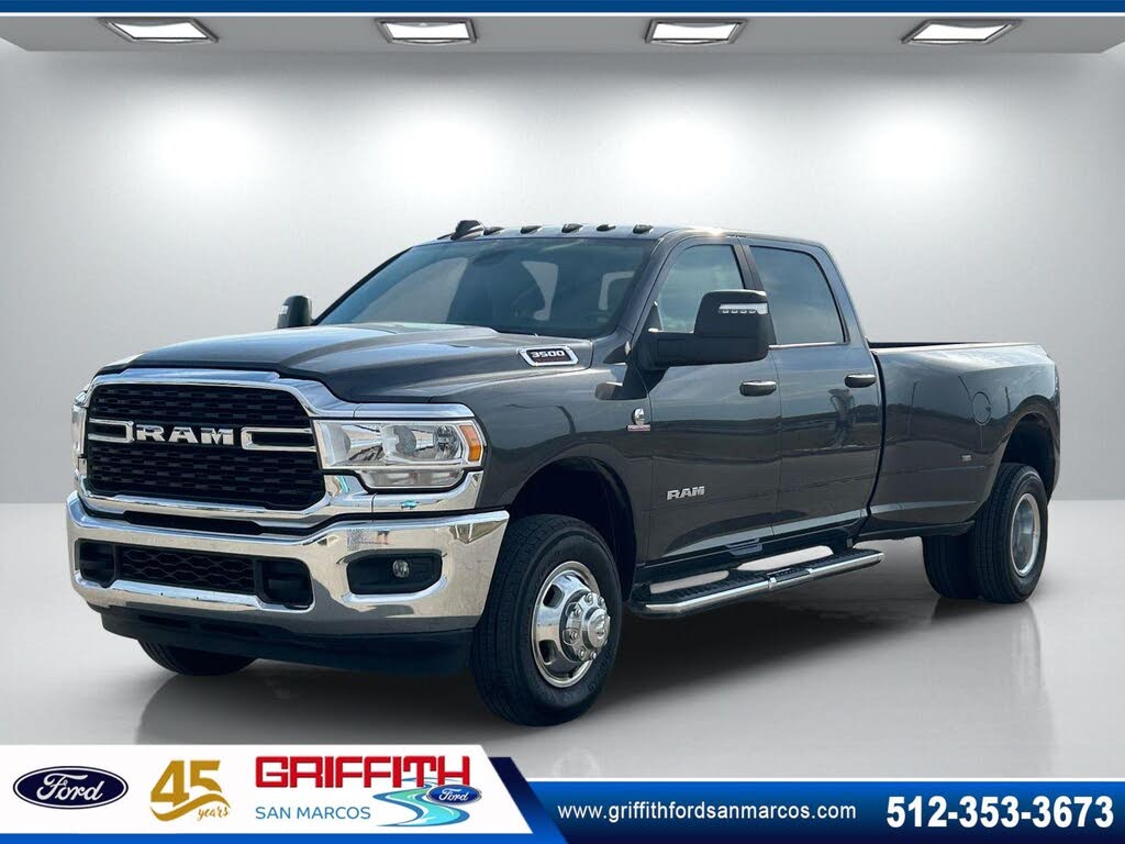 2024 RAM 3500 Big Horn Crew Cab LB DRW 4WD
