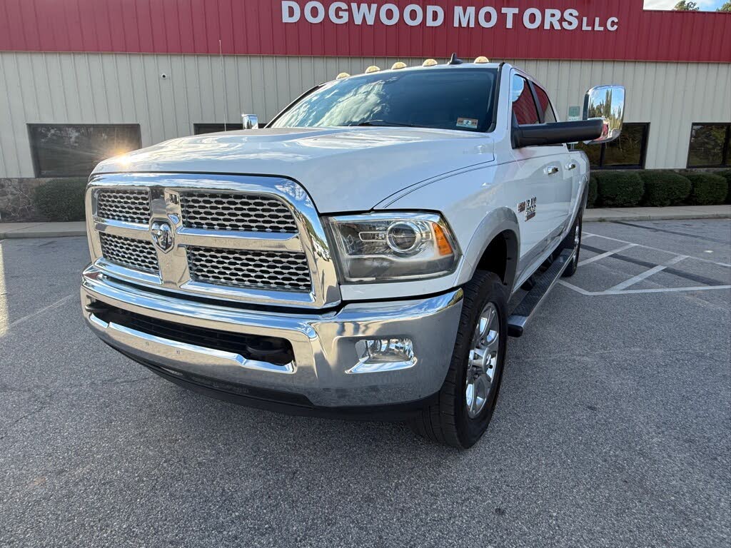 2015 RAM 2500 Laramie Crew Cab 4WD
