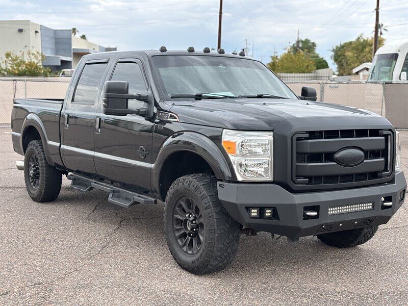 2015 Ford F-250 Super Duty Platinum Crew Cab 4WD