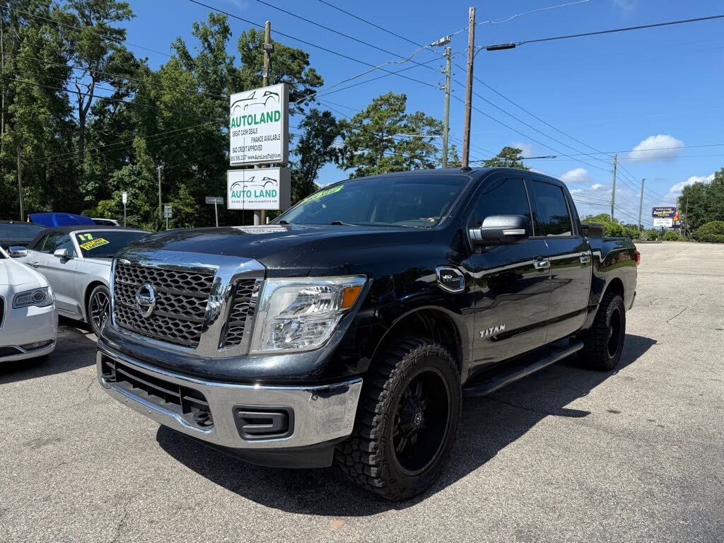 2017 Nissan Titan S Crew Cab 4WD