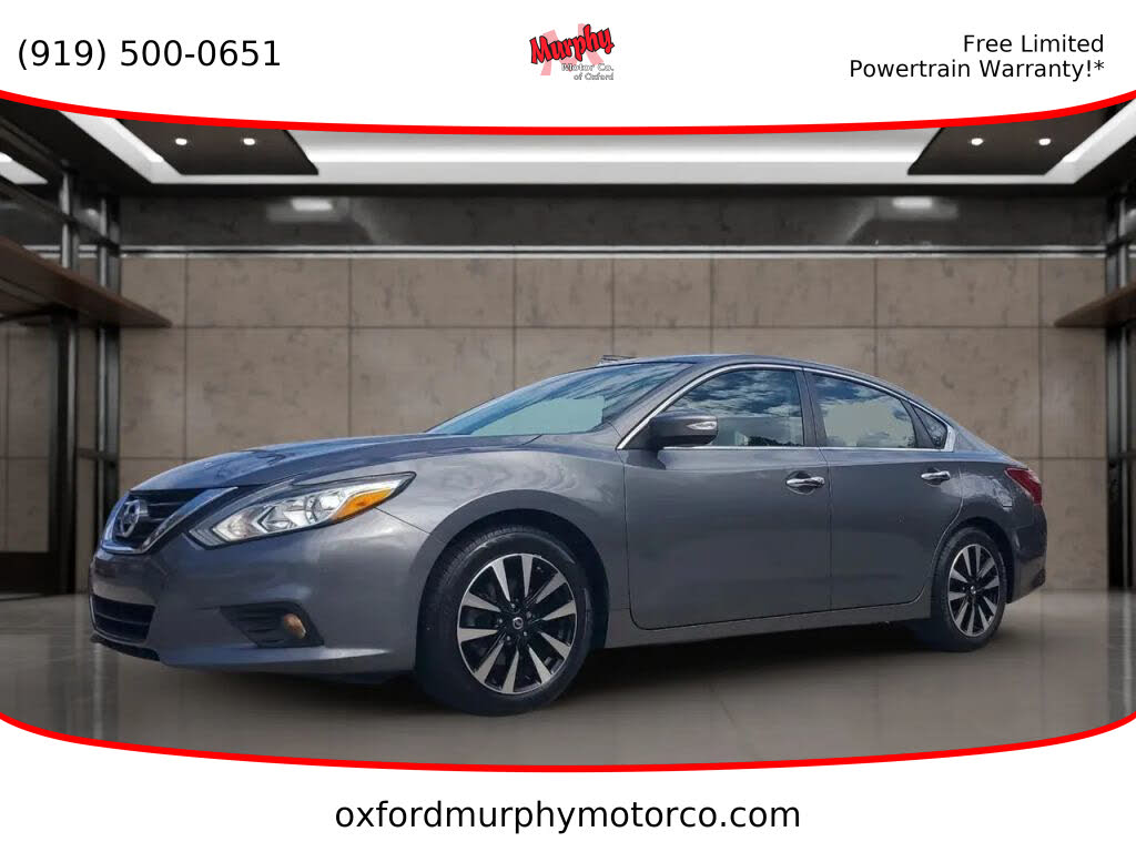 2022 Nissan Sentra SR FWD