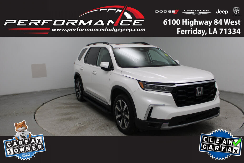 2025 Honda Pilot Touring FWD