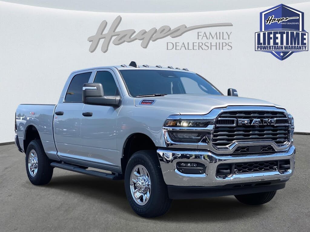 2026 RAM 2500 Tradesman Crew Cab 4WD