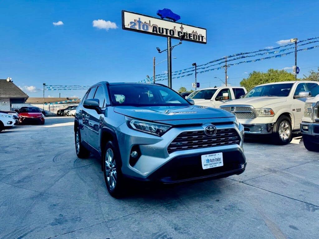 2019 Toyota RAV4 Limited FWD