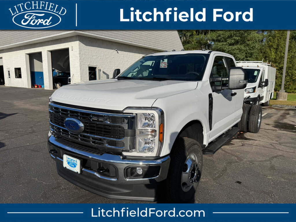 2026 Ford F-350 Super Duty Chassis XL SuperCab DRW 4WD