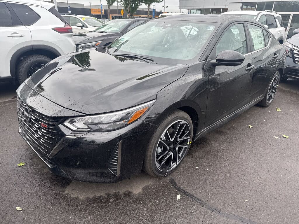 2025 Nissan Sentra SR FWD