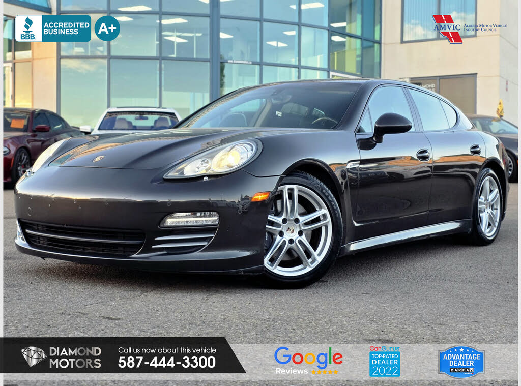 Porsche Panamera 4 AWD 2012
