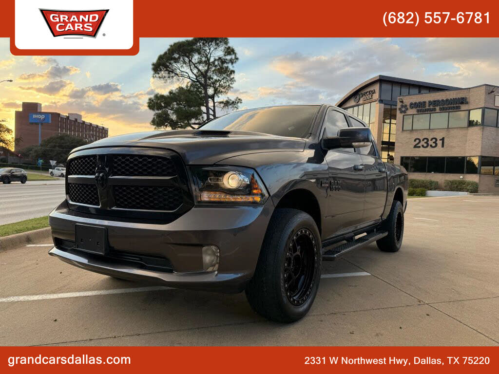 2017 RAM 1500 Night Crew Cab 4WD