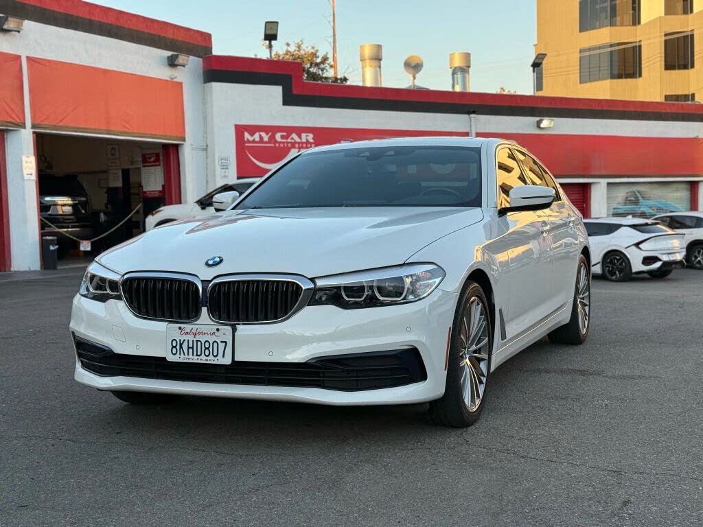 2019 BMW 5 Series 530i xDrive Sedan AWD