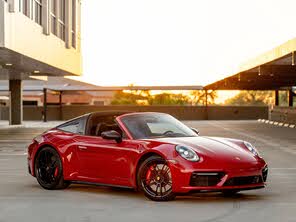 Porsche 911 Targa 4 GTS Cabriolet AWD