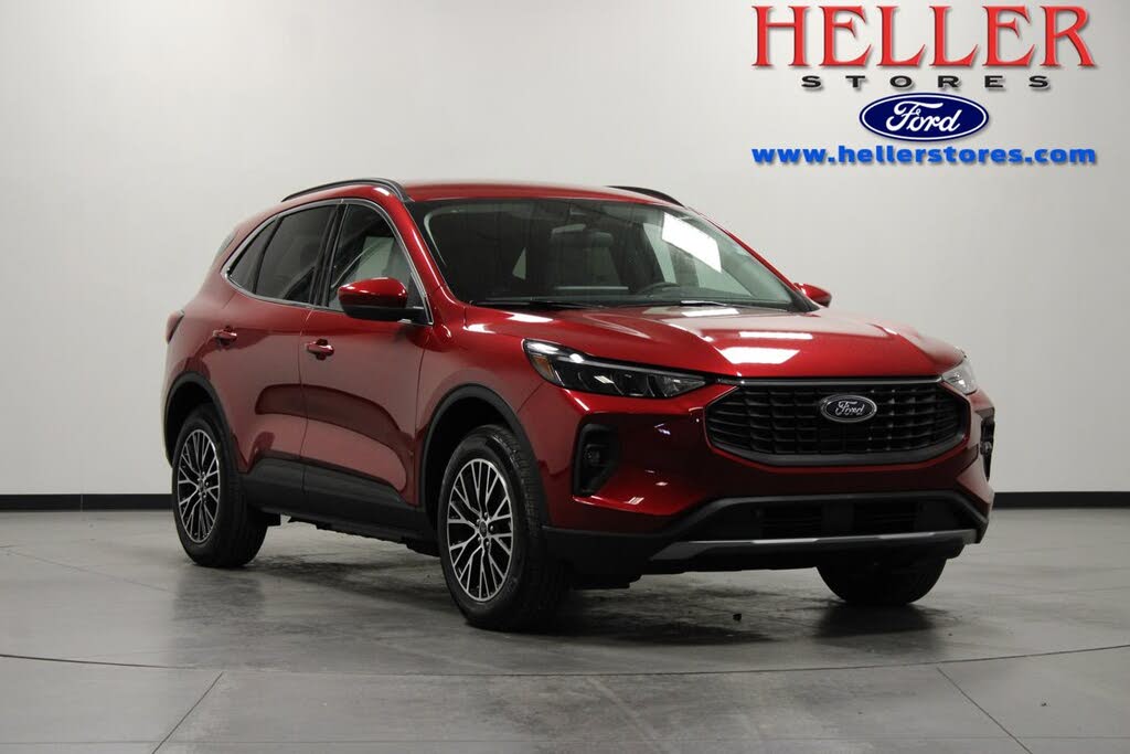 2026 Ford Escape Hybrid Plug-in FWD