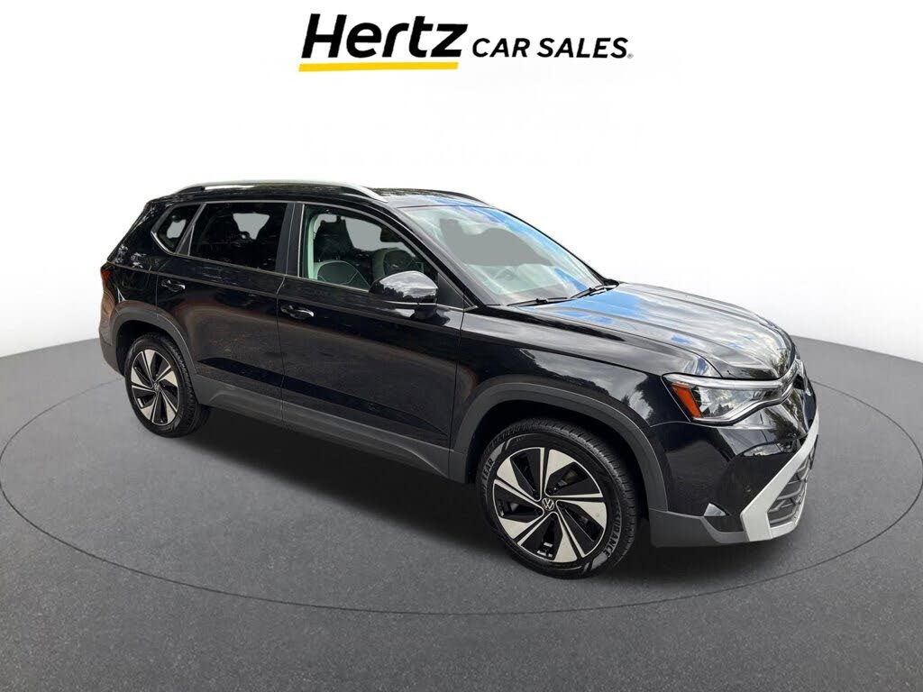 2025 Volkswagen Taos SE 4Motion