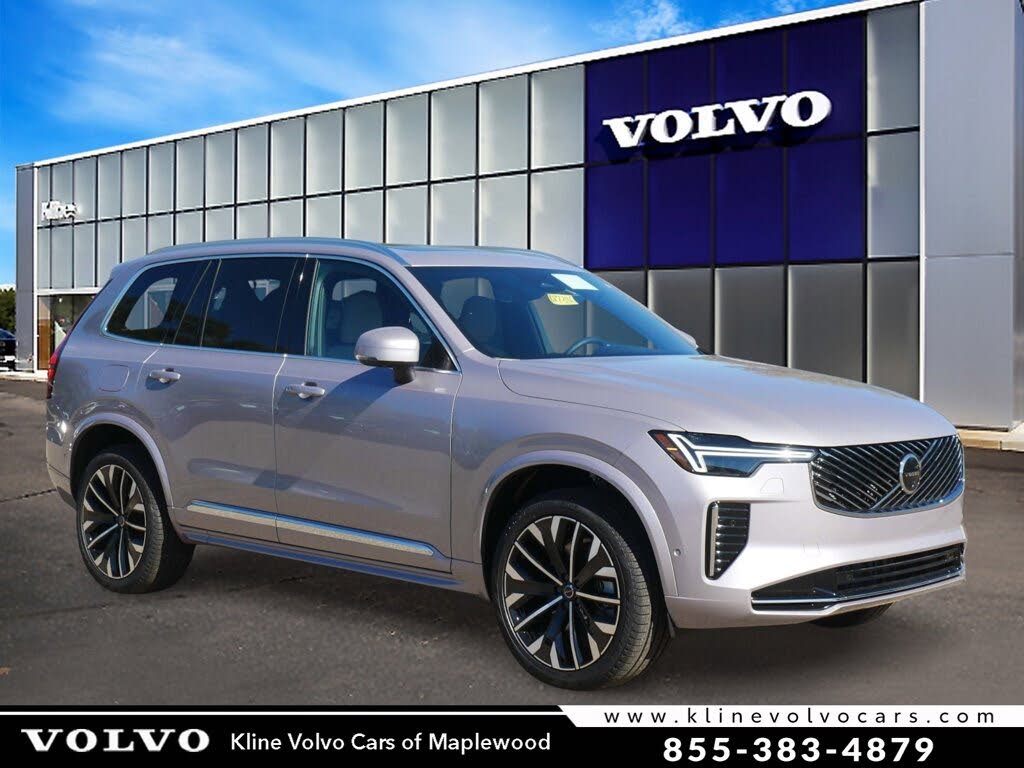 2026 Volvo XC90 B5 Plus 7-Passenger AWD