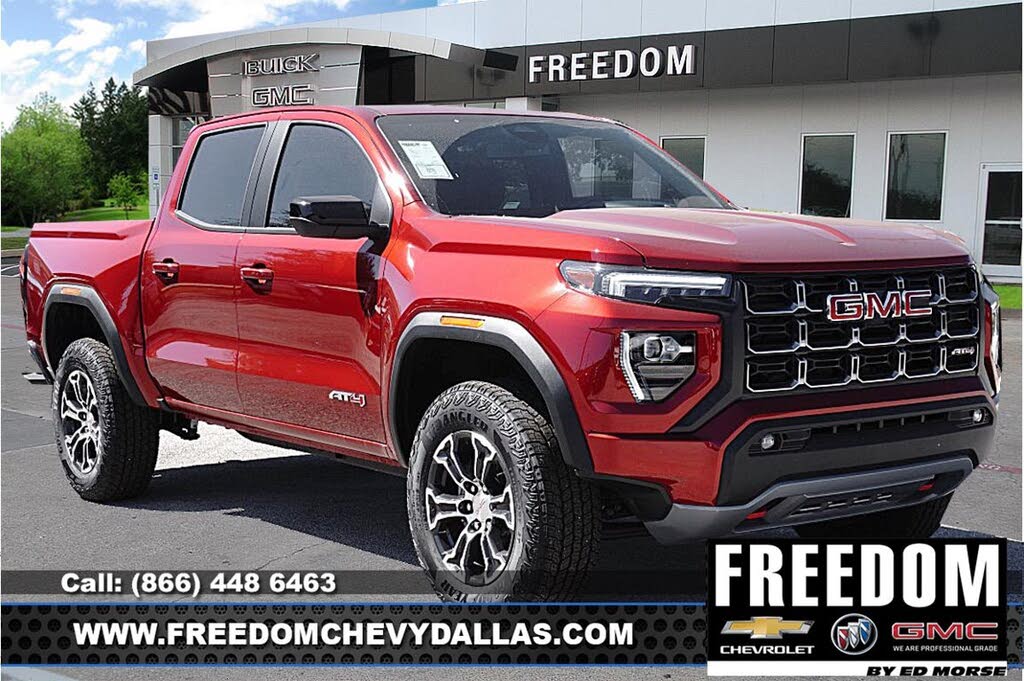 2025 GMC Canyon AT4 Crew Cab 4WD