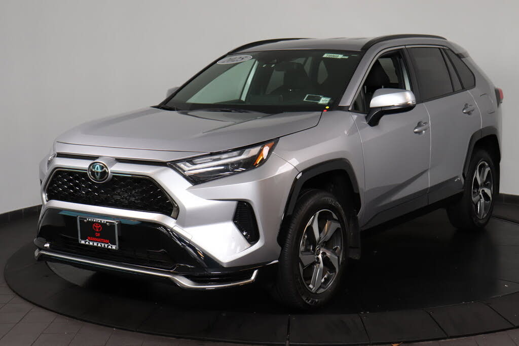 2025 Toyota RAV4 Plug-in Hybrid SE AWD