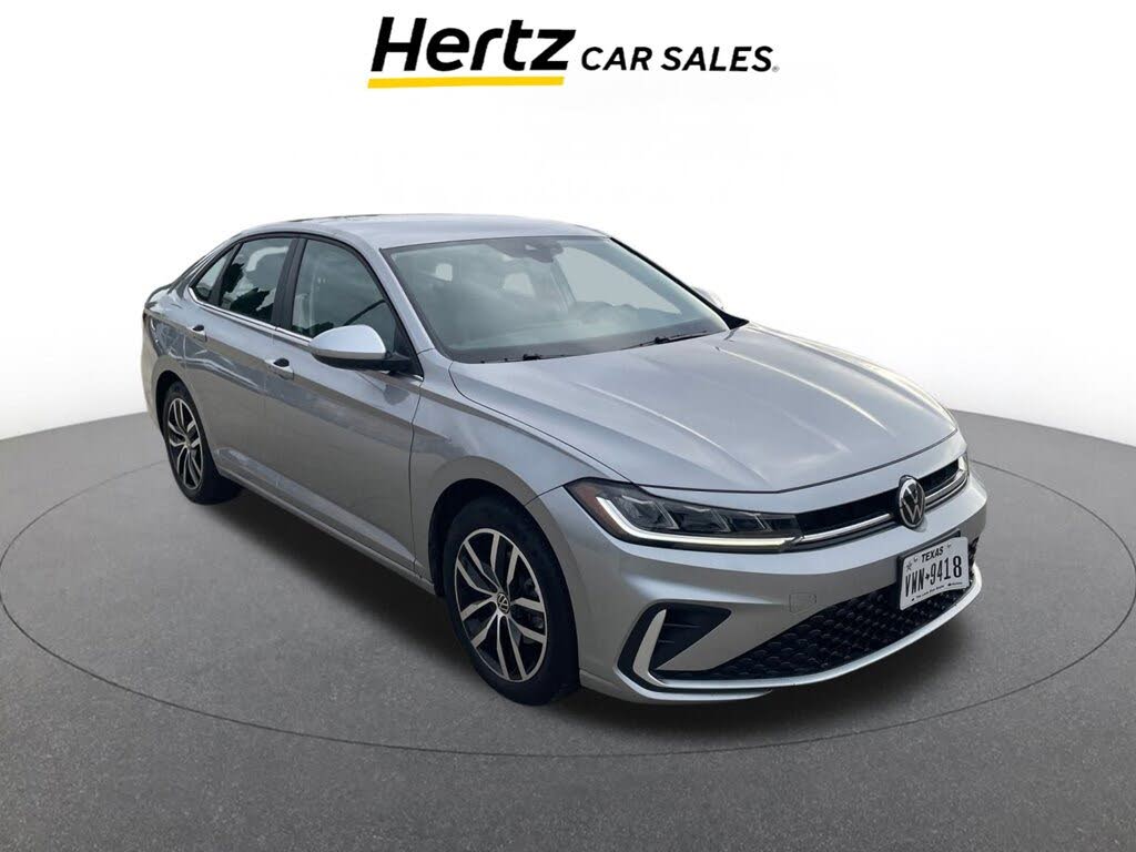 2025 Volkswagen Jetta SE FWD