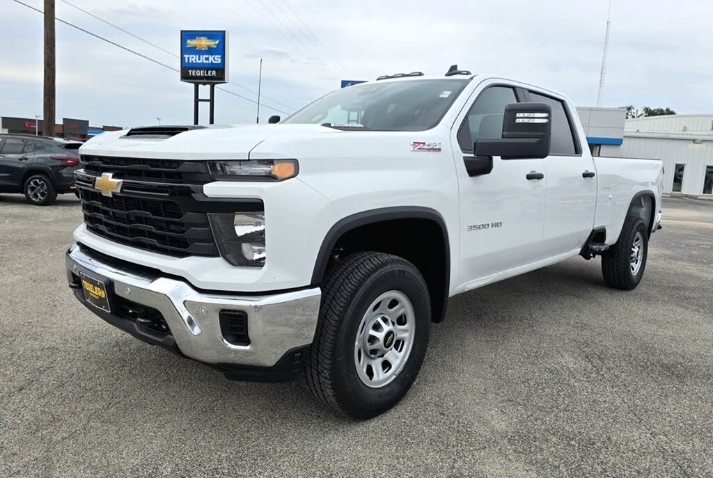 2026 Chevrolet Silverado 3500HD Work Truck Crew Cab 4WD