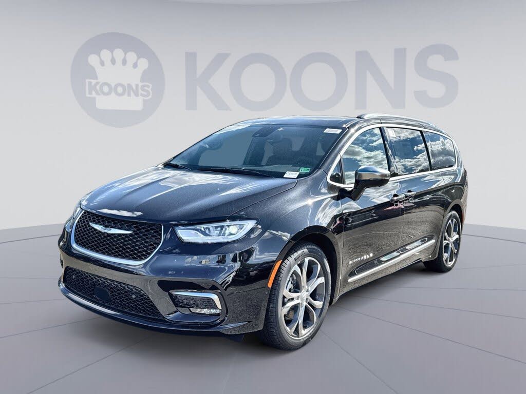 2026 Chrysler Pacifica Pinnacle FWD