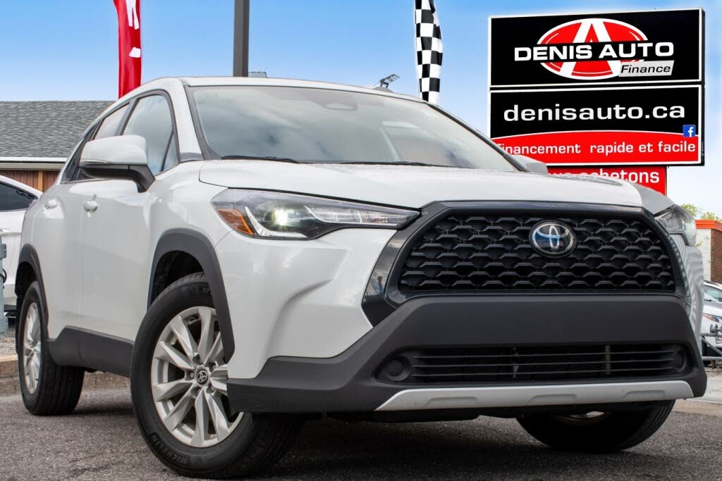 2023 Toyota Corolla Cross LE AWD
