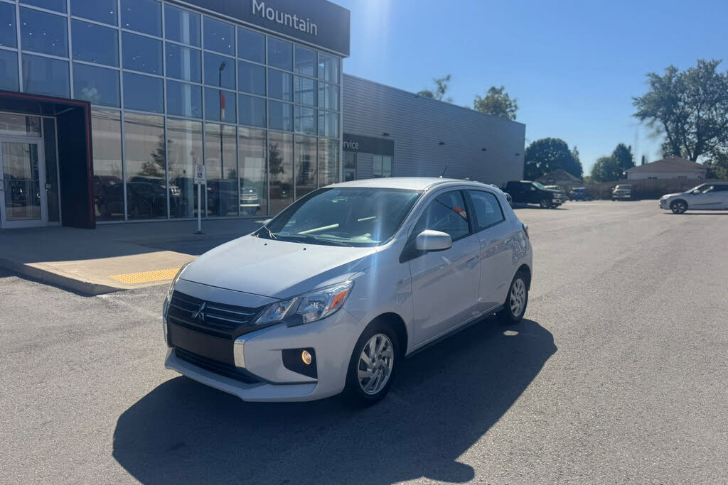 Mitsubishi Mirage ES FWD 2022