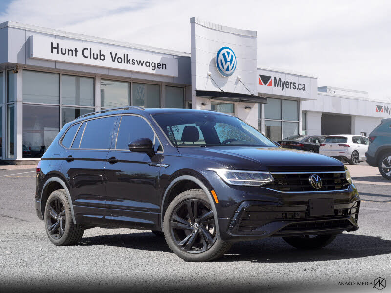 2024 Volkswagen Tiguan Comfortline R-Line Black 4Motion