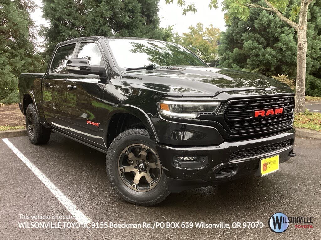 2022 RAM 1500 Limited Crew Cab 4WD