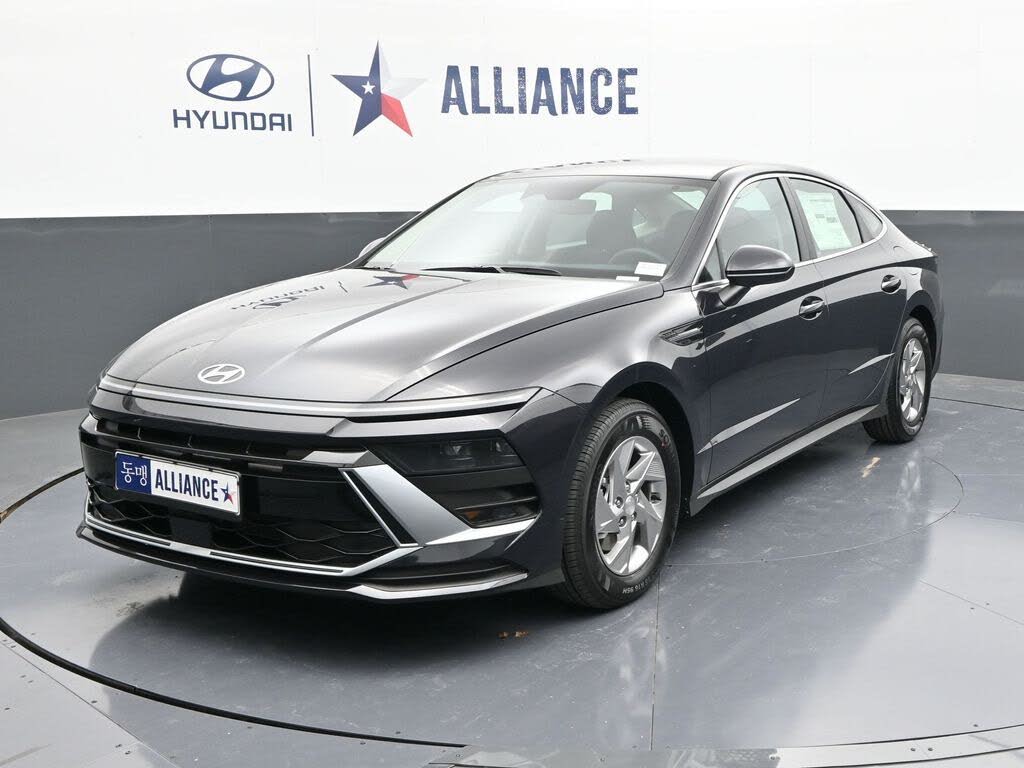 2026 Hyundai Sonata SE FWD