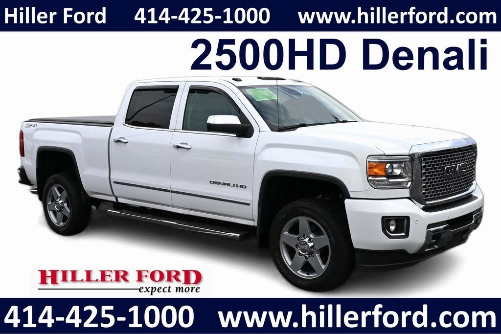 2015 GMC Sierra 2500HD Denali Crew Cab SB 4WD