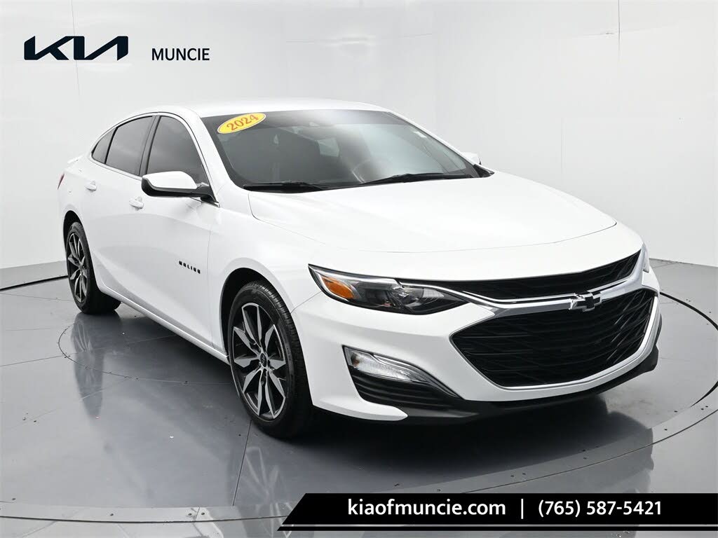 2024 Chevrolet Malibu RS FWD