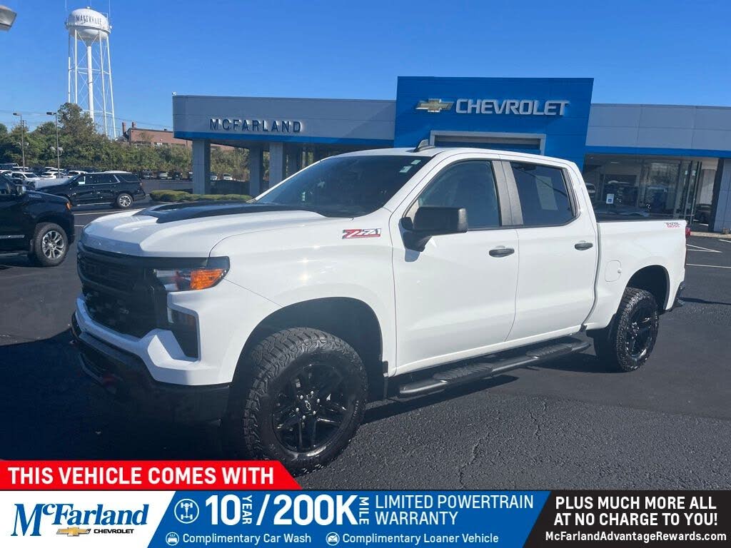 2024 Chevrolet Silverado 1500 Custom Trail Boss Crew Cab 4WD