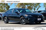 Toyota Camry SE FWD
