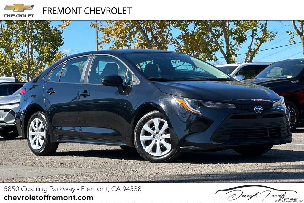2024 Toyota Corolla LE FWD
