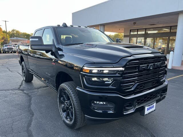 2026 RAM 2500 Laramie Crew Cab 4WD