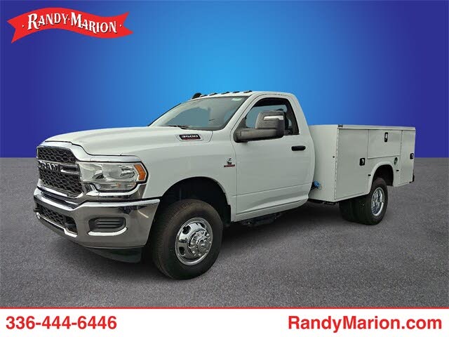 2023 RAM 3500 Chassis Tradesman Regular Cab DRW 4WD