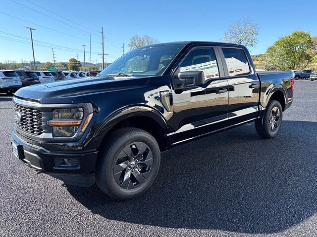 2025 Ford F-150 STX 4dr SuperCrew 4WD