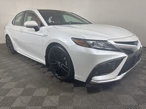 Toyota Camry Hybrid XSE FWD
