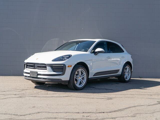 2025 Porsche Macan